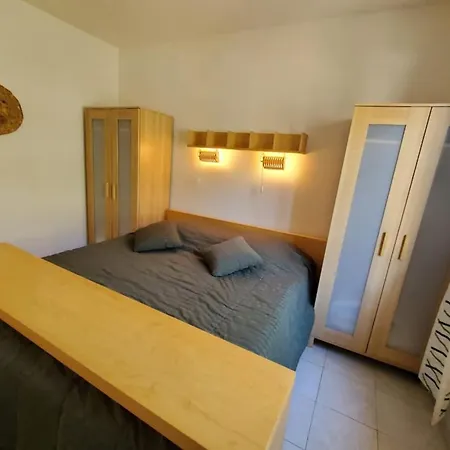 Сasa de vacaciones Le Salvador Paisible Maisonette Pour 4 *